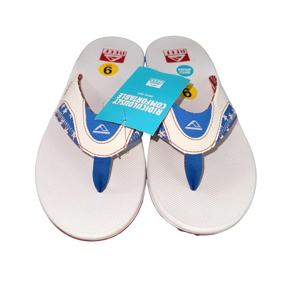 NEW Reef Fanning Tailgate Mens 9 Flip Flops White Red Blue Stars Stripes CJ6407
